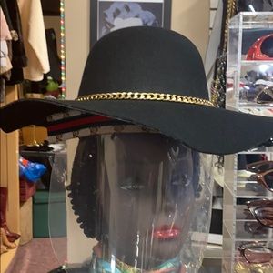 Black hat with gold chain